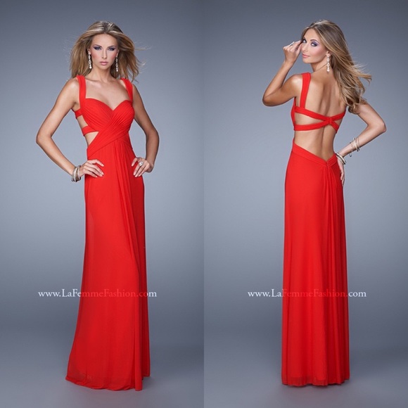 Le femme red prom dress - Picture 1 of 3